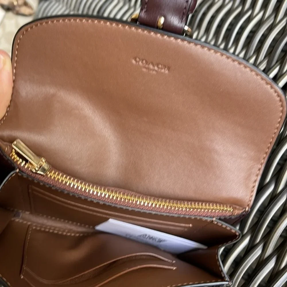 Coach Kleo Wallet In Signature Canvas Khaki Multi - Picture 5 of 16